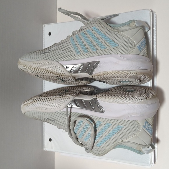 K-Swiss Women's Hypercourt Supreme Size 8.5 Tennis Shoes Barely Blue/White/Blue - Picture 5 of 10